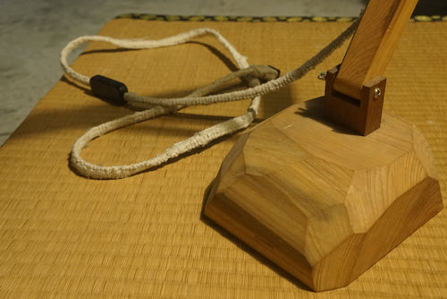 Lamp｜多角編織檯燈