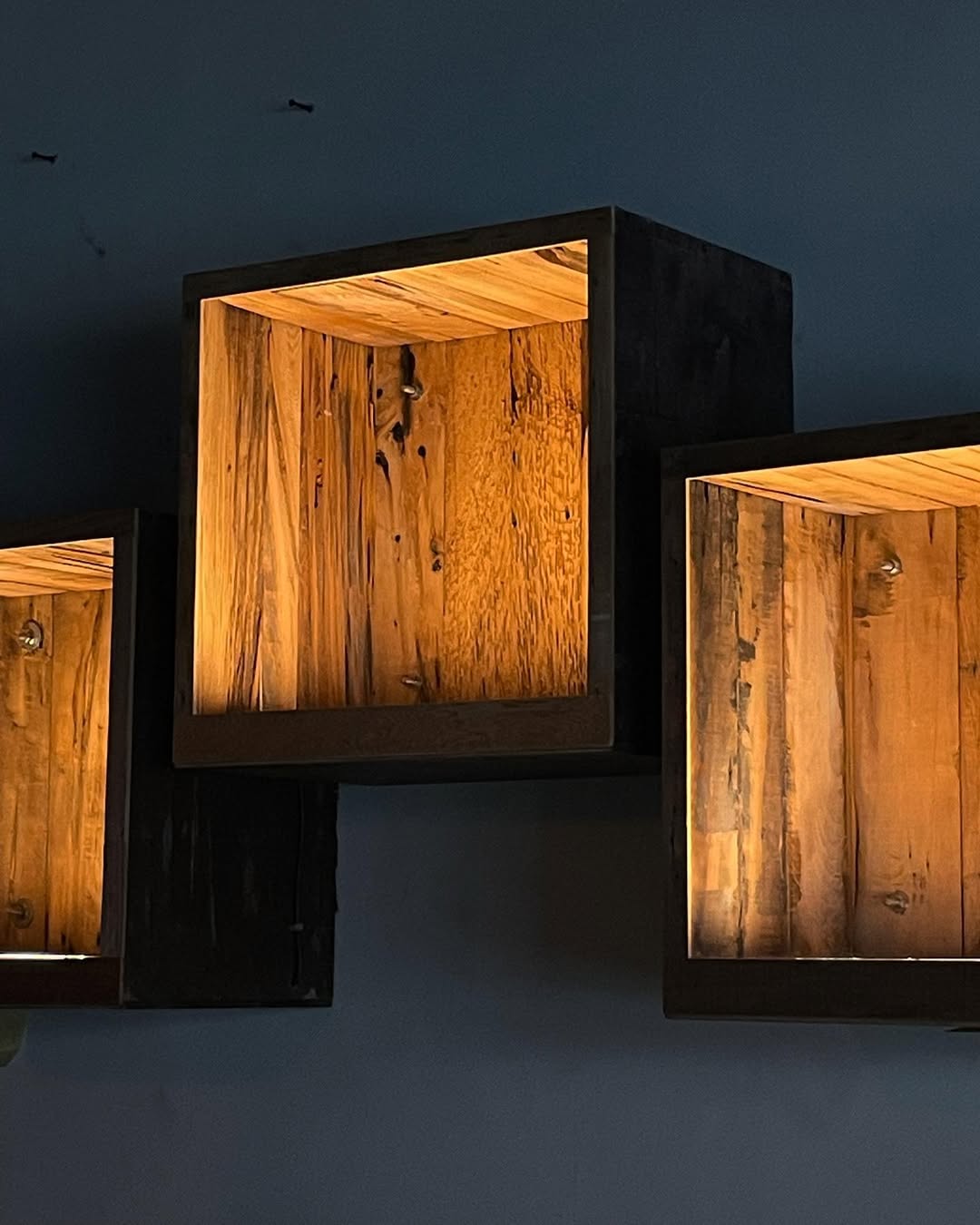Storage, Light box｜酒櫃、燈箱