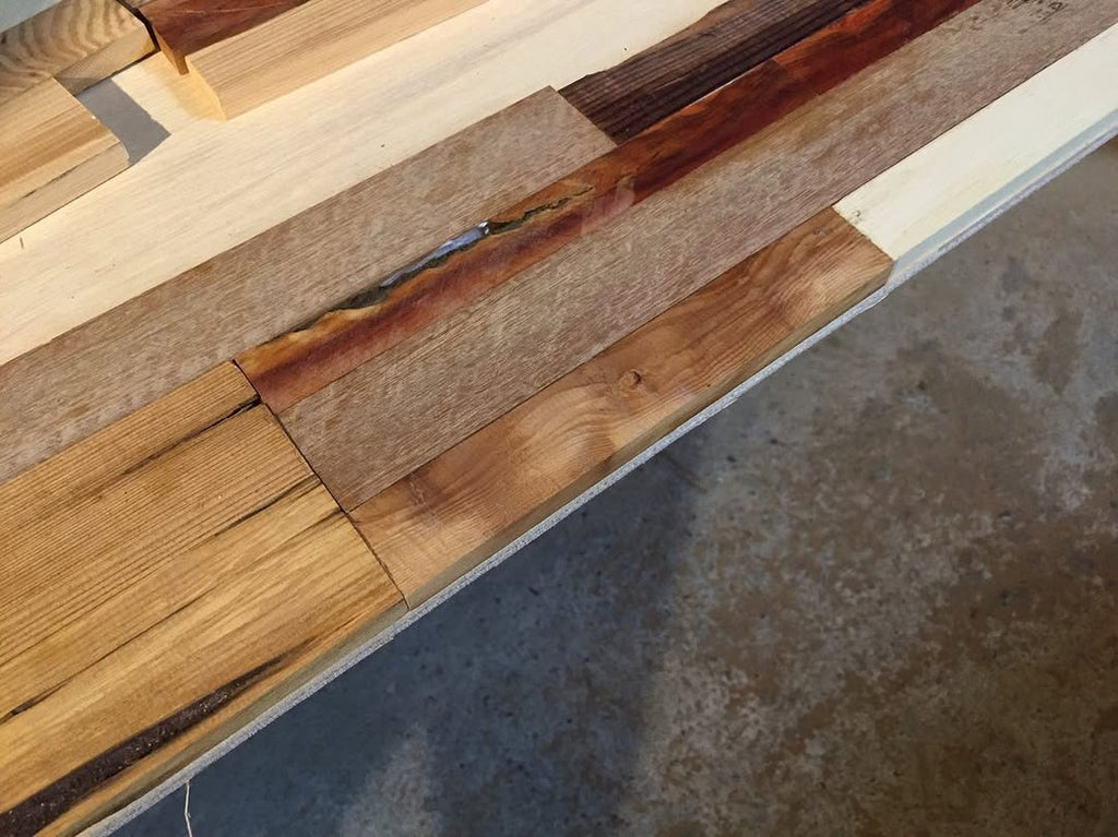 Table｜陶藝工作室的桌子