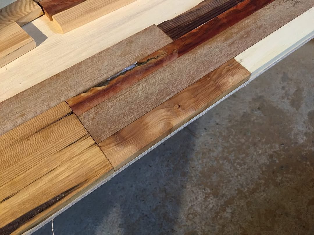 Table｜陶藝工作室的桌子