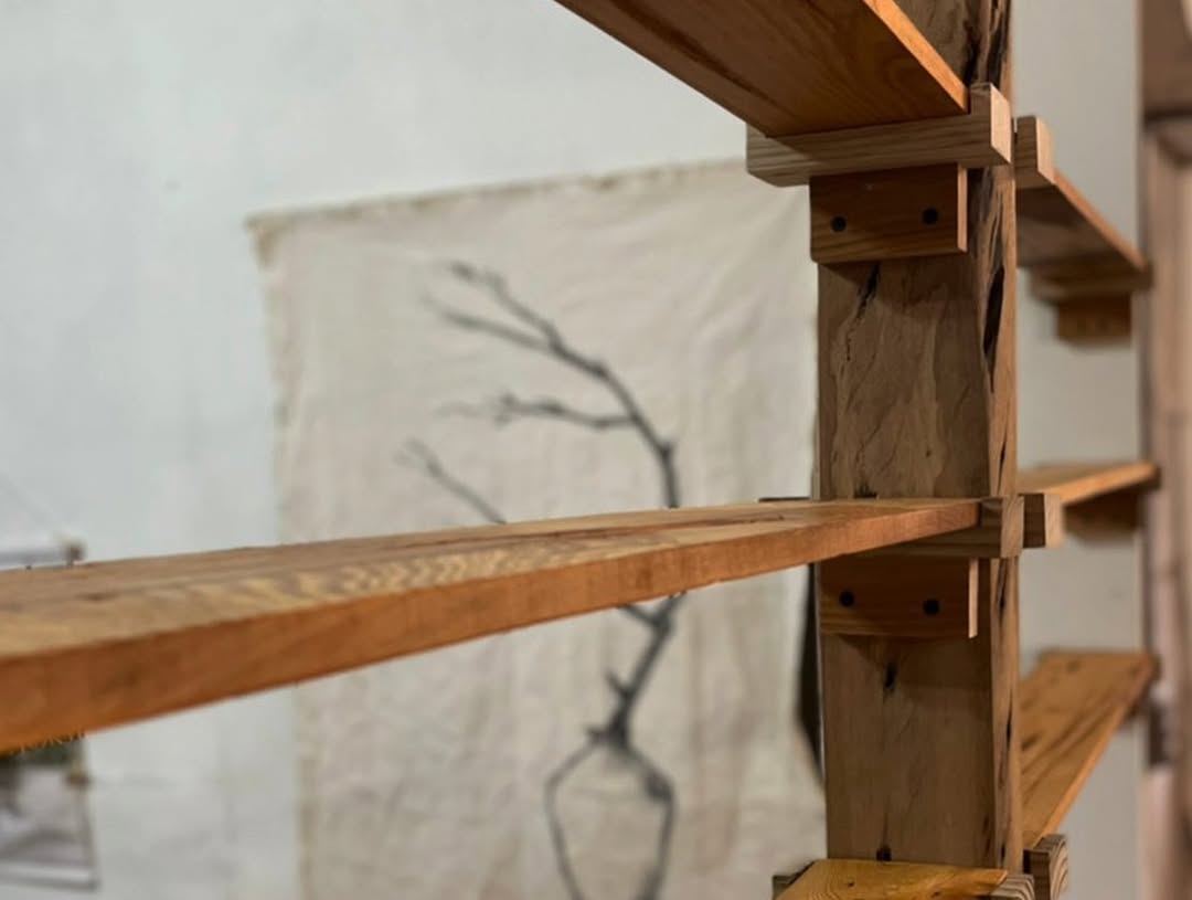 Table｜陶藝工作室的桌子
