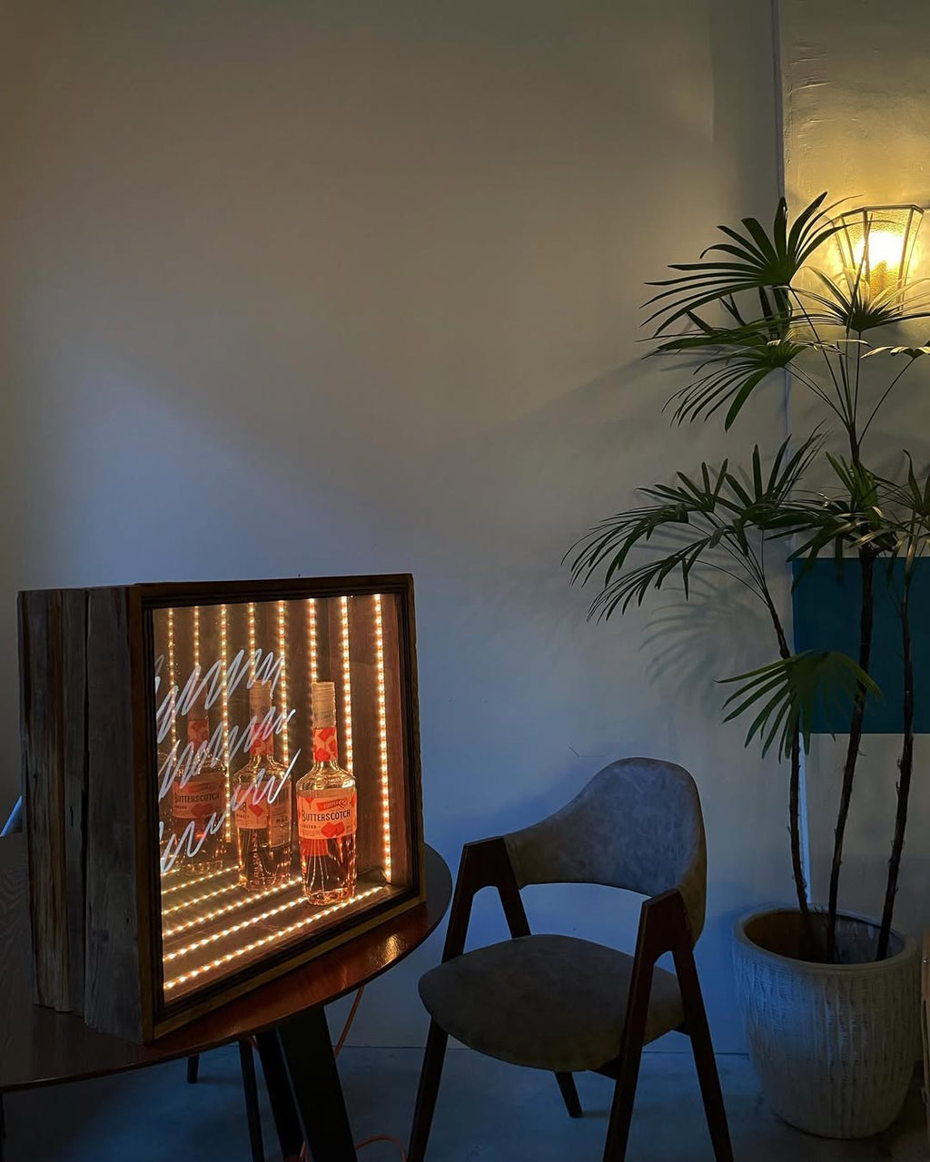 Storage, Light box｜酒櫃、燈箱